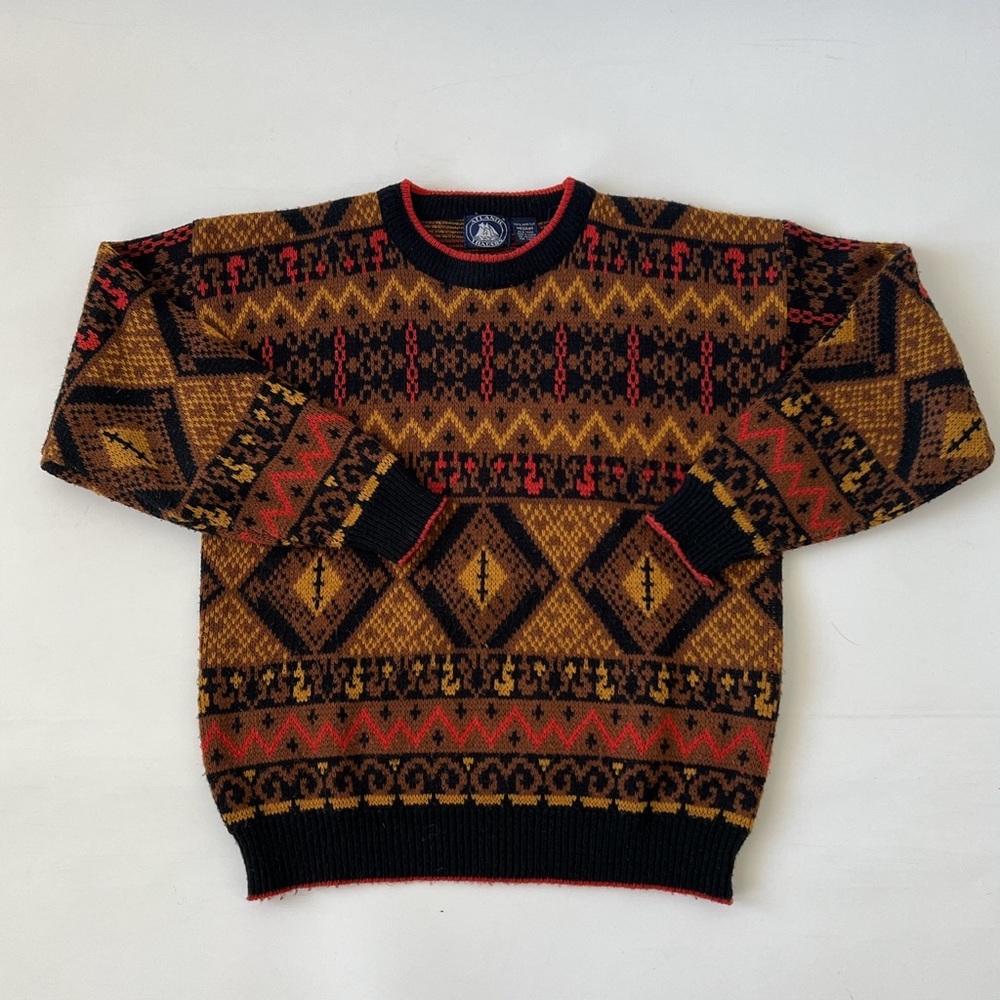 Vintage knit sweater